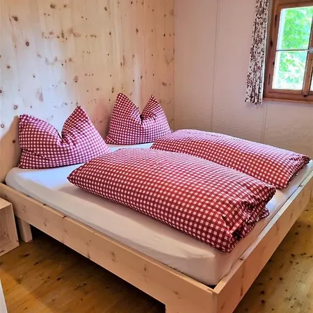 Haus Rheintalblick 別荘 Übersaxen