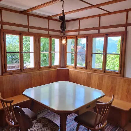 Haus Rheintalblick Casa de Férias Ubersaxen