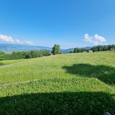 Haus Rheintalblick 別荘 Übersaxen